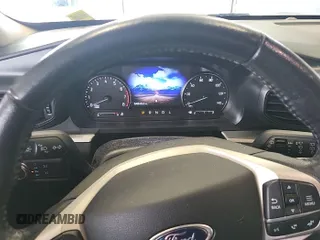 2021 Ford Explorer XLT z VIN 1FMSK8DHXMGB35691, wystawiony jako IAAI lot #42418719 z przebiegiem 64 847 mil mil oraz . Historia ofert i sprzedaży dostępna na DreamBid. Obrazek 15.