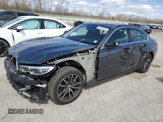 2021 BMW 3 Series 330i xDrive z VIN 3MW5R7J02M8C13169, wystawiony jako Copart lot #52478135 z przebiegiem 29 874 mil mil oraz Szkoda całkowita • Salvage title. Historia ofert i sprzedaży dostępna na DreamBid. Obrazek 1.