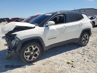 2020 Jeep Compass Limited z VIN 3C4NJDCB5LT146439, wystawiony jako Copart lot #53319725 z przebiegiem 56 700 mil mil oraz Nie do naprawy • Non repairable. Historia ofert i sprzedaży dostępna na DreamBid. Obrazek 1.