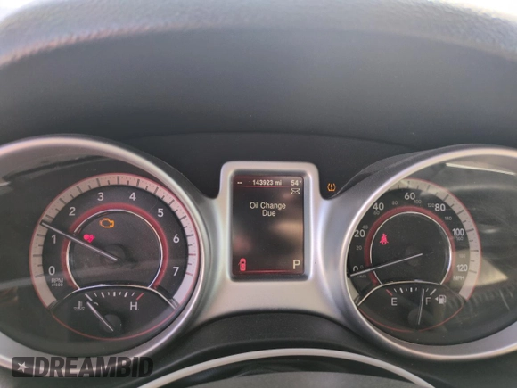 2016 Dodge Journey SE with VIN 3C4PDCAB4GT249709, listed as a Copart auction lot 52209685 with 143,923 mi miles and Salvage Title. Bid and sale history available at carsss.com. Image 9.