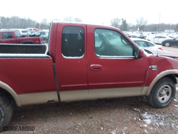 2000 Ford F-150 XL with VIN 1FTRX18L6YNA92785, listed as a IAAI auction lot 41618404 with 136,991 mi miles. Bid and sale history available at carsss.com. Image 13.