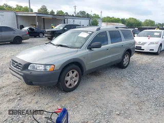 2006 Volvo XC70 with VIN YV4SZ592X61220505, listed as a IAAI auction lot 42034424 with 237,683 mi miles. Bid and sale history available at carsss.com. Image 2.