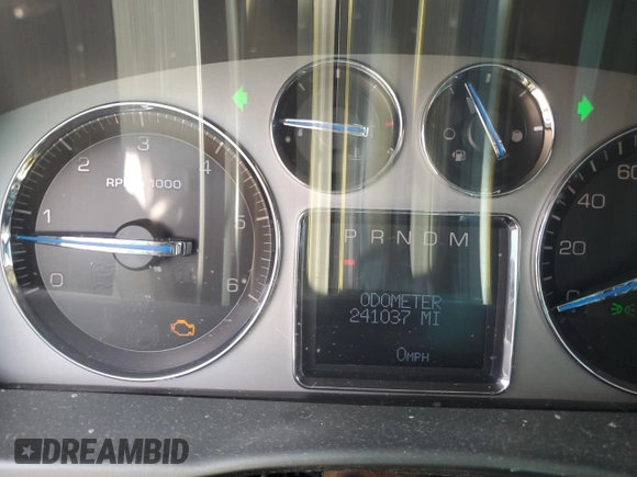 2007 Cadillac Escalade z VIN 1GYFK63867R134052, wystawiony jako Copart lot #59146595 z przebiegiem 241 037 mil mil oraz Szkoda całkowita • Salvage title. Historia ofert i sprzedaży dostępna na DreamBid. Obrazek 9.