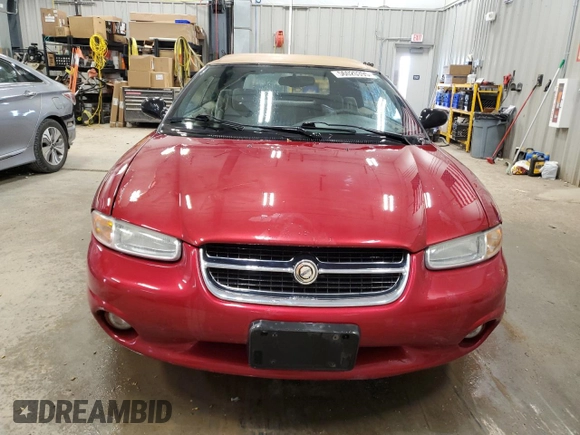 1996 Chrysler Sebring z VIN 3C3EL45X7TT267559, wystawiony jako Copart lot #56020395 z przebiegiem 66 026 mil mil oraz Tytuł czysty. Historia ofert i sprzedaży dostępna na DreamBid. Obrazek 5.