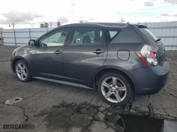 2009 Pontiac Vibe w/1SB with VIN 5Y2SP67099Z474664, listed as a Copart auction lot 48821295 with 185,183 mi miles and Clean Title. Bid and sale history available at carsss.com. Image 2.