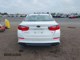 2015 Kia Optima LX with VIN KNAGM4A77F5622299, listed as a IAAI auction lot 42068196 with 200,908 mi miles. Bid and sale history available at carsss.com. Image 16.