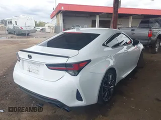 2019 Lexus RC 350 z VIN JTHHZ5BCXK5021570, wystawiony jako IAAI lot #41788944 z przebiegiem 62 033 mil mil oraz . Historia ofert i sprzedaży dostępna na DreamBid. Obrazek 4.