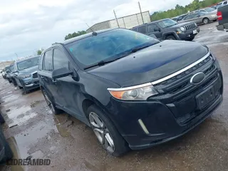 2013 Ford Edge Sport with VIN 2FMDK4AK4DBC56743, listed as a IAAI auction lot 41907486 with 194,824 mi miles. Bid and sale history available at carsss.com. Image 1.