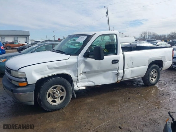 2002 Chevrolet Silverado 1500 with VIN 1GCEC14WX2Z146163, listed as a IAAI auction lot 41520765 with 195,742 mi miles. Bid and sale history available at carsss.com. Image 17.