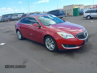 2015 Buick Regal with VIN 2G4GK5EX0F9107443, listed as a IAAI auction lot 41643067 with 77,788 mi miles. Bid and sale history available at carsss.com. Image 1.