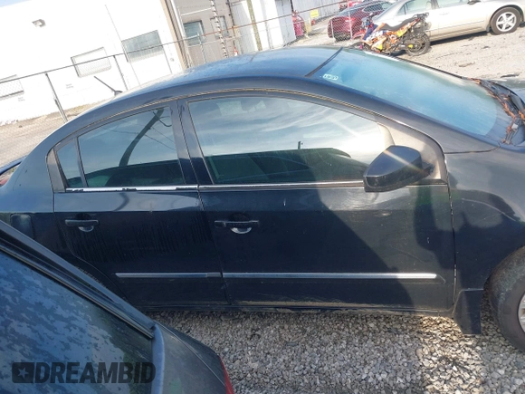 2010 Nissan Sentra SR with VIN 3N1AB6AP2AL643440, listed as a IAAI auction lot 42119892 with 233,008 mi miles and . Bid and sale history available at DreamBid. Image 13.
