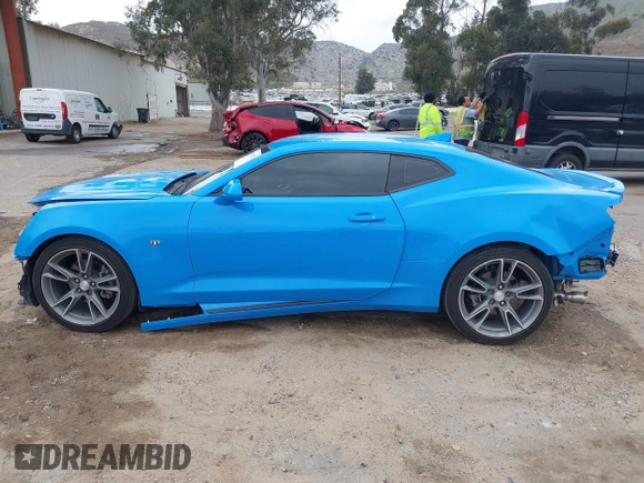 2023 Chevrolet Camaro 1LT с VIN 1G1FB1RX0P0135721, выставлен на аукционе IAAI как лот 42047575 с пробегом 16 443 миль миль и . История ставок и продаж доступна на DreamBid. Изображение 15.