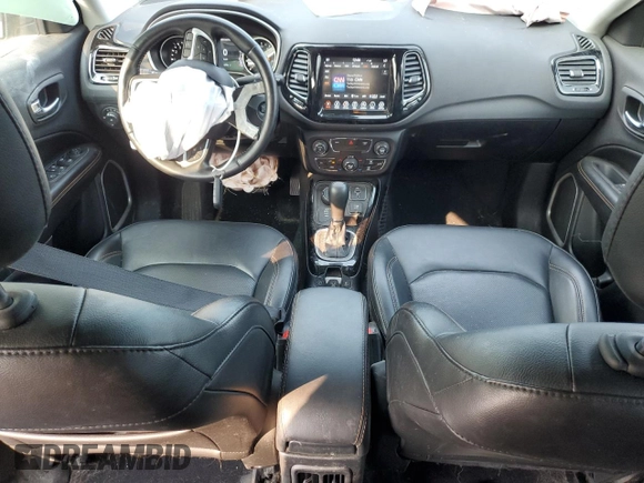2019 Jeep Compass Limited z VIN 3C4NJDCB1KT826322, wystawiony jako Copart lot #56827455 z przebiegiem 64 778 mil mil oraz Czysty tytuł • Clean title. Historia ofert i sprzedaży dostępna na DreamBid. Obrazek 8.