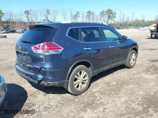 2016 Nissan Rogue SV with VIN 5N1AT2MV1GC896049, listed as a IAAI auction lot 41832355 with 141,122 mi miles. Bid and sale history available at carsss.com. Image 4.
