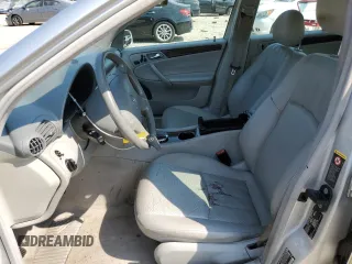 2005 Mercedes-Benz C 320 with VIN WDBRF64J95F557858, listed as a Copart auction lot 68310604 with 162,849 mi miles and Salvage Title. Bid and sale history available at DreamBid. Image 7.