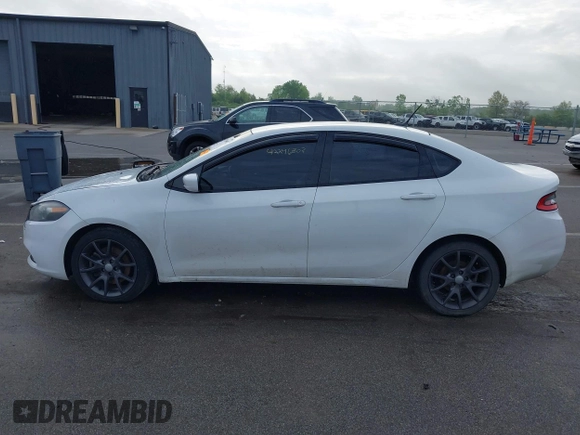 2016 Dodge Dart SXT z VIN 1C3CDFBB2GD680199, wystawiony jako IAAI lot #42246803 z przebiegiem 145 875 mil mil oraz . Historia ofert i sprzedaży dostępna na DreamBid. Obrazek 14.