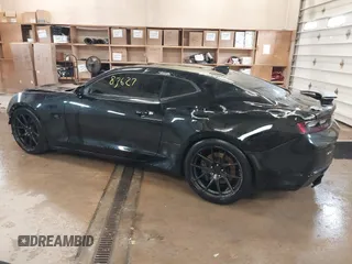 2018 Chevrolet Camaro 2SS with VIN 1G1FG1R76J0102070, listed as a IAAI auction lot 41863627 with 42,050 mi miles and . Bid and sale history available at DreamBid. Image 3.