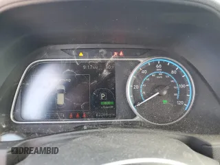 2022 Nissan LEAF SV Plus z VIN 1N4BZ1CV3NC558562, wystawiony jako Copart lot #54583795 z przebiegiem 62 266 mil mil oraz Szkoda całkowita • Salvage title. Historia ofert i sprzedaży dostępna na DreamBid. Obrazek 9.
