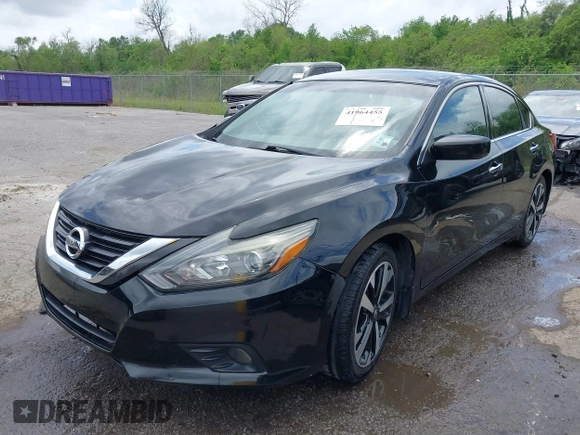2018 Nissan Altima SR with VIN 1N4AL3AP5JC135313, listed as a IAAI auction lot 41964455 with 86,042 mi miles and . Bid and sale history available at carsss.com. Image 17.