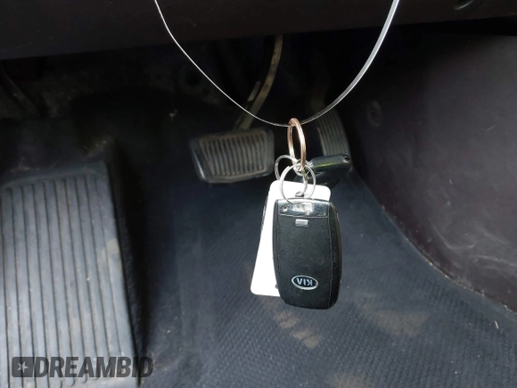 2015 Kia Sedona SX-L with VIN KNDME5C16F6029982, listed as a IAAI auction lot 41699862 with 99,070 mi miles and . Bid and sale history available at DreamBid. Image 11.
