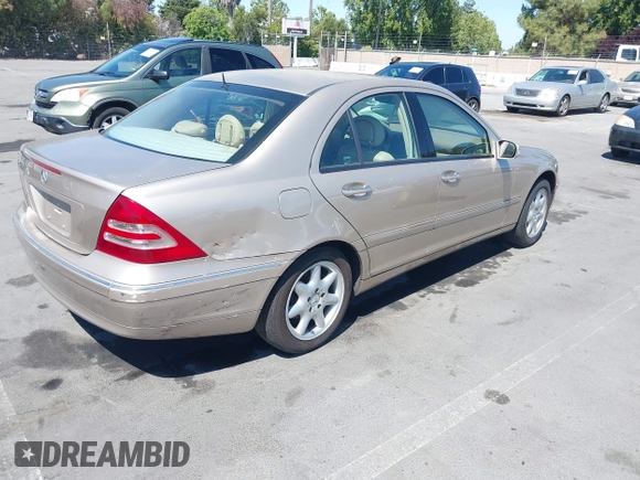 2002 Mercedes-Benz C 230/260/280/320 with VIN WDBRF61J62E006535, listed as a IAAI auction lot 42662086 with 166,139 mi miles and . Bid and sale history available at DreamBid. Image 6.