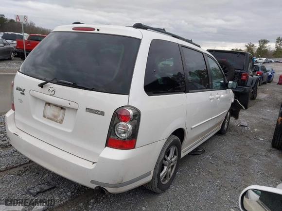 2006 Mazda MPV LX with VIN JM3LW28A660559752, listed as a IAAI auction lot 41707960 with 210,127 mi miles. Bid and sale history available at carsss.com. Image 4.