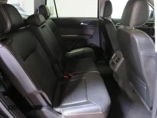 2021 Volkswagen Atlas SE z VIN 1V2WR2CA7MC547303, wystawiony jako Copart lot #58847065 z przebiegiem 81 035 mil mil oraz Szkoda całkowita • Salvage title. Historia ofert i sprzedaży dostępna na DreamBid. Obrazek 6.