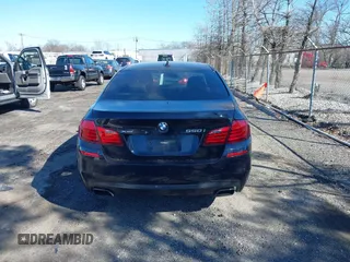 2013 BMW 5 Series 550i xDrive with VIN WBAFU9C52DDY70807, listed as a IAAI auction lot 41902163 with 92,021 mi miles and . Bid and sale history available at carsss.com. Image 16.