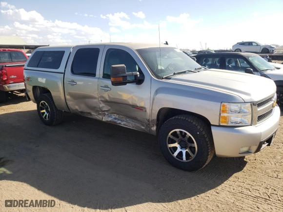 2008 Chevrolet Silverado 1500 LTZ with VIN 3GCEK13Y18G306543, listed as a Copart auction lot 76127754 with 198,073 mi miles and Salvage Title. Bid and sale history available at carsss.com. Image 4.