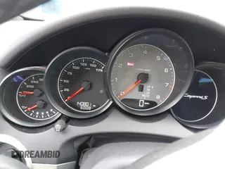 2017 Porsche Cayenne S z VIN WP1AB2A24HLA53402, wystawiony jako IAAI lot #42241178 z przebiegiem 140 801 mil mil oraz . Historia ofert i sprzedaży dostępna na DreamBid. Obrazek 7.