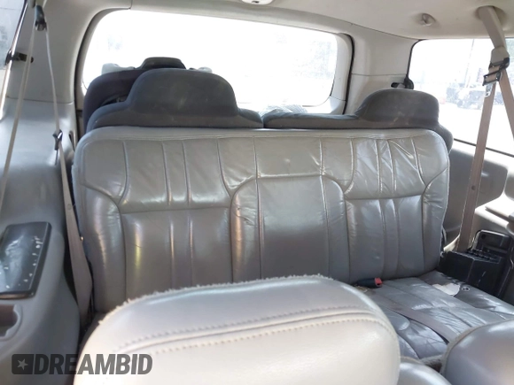 2000 Ford Excursion XLT with VIN 1FMNU41S3YEA00991, listed as a IAAI auction lot 42389475 with 233,665 mi miles and . Bid and sale history available at DreamBid. Image 13.