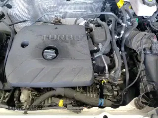 2022 Buick Encore GX Select with VIN KL4MMESL7NB081708, listed as a Copart auction lot 53877565 with 37,083 mi miles and Salvage title. Bid and sale history available at DreamBid. Image 17.
