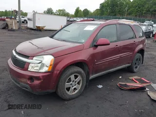 2008 Chevrolet Equinox LT z VIN 2CNDL43F686312418, wystawiony jako IAAI lot #42352445 z przebiegiem 179 852 mil mil oraz . Historia ofert i sprzedaży dostępna na DreamBid. Obrazek 2.