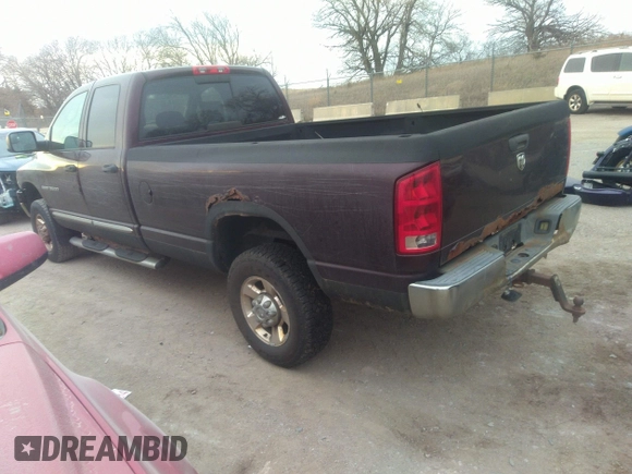 2005 Dodge 3500 SLT z VIN 3D7LS38C65G768954, wystawiony jako IAAI lot #40947309 z przebiegiem 262 829 mil mil oraz . Historia ofert i sprzedaży dostępna na DreamBid. Obrazek 3.