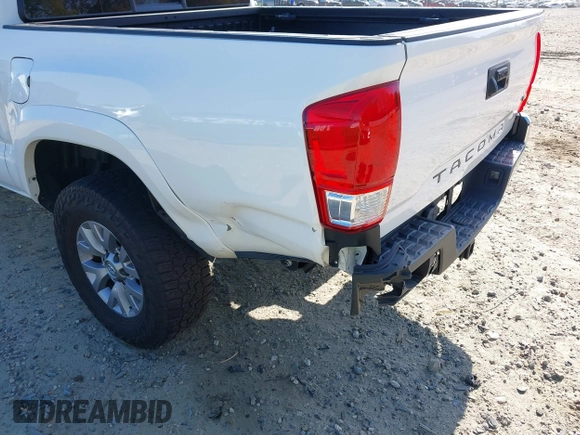 2017 Toyota Tacoma SR5 with VIN 5TFAZ5CN8HX044250, listed as a IAAI auction lot 41848524 with 53,379 mi miles and . Bid and sale history available at DreamBid. Image 6.