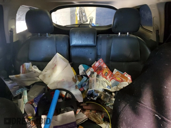 2015 Nissan Pathfinder SV z VIN 5N1AR2MMXFC709279, wystawiony jako Copart lot #59464785 z przebiegiem 92 343 mil mil oraz Szkoda całkowita • Salvage title. Historia ofert i sprzedaży dostępna na DreamBid. Obrazek 10.