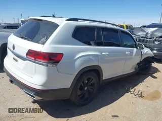2022 Volkswagen Atlas SE z VIN 1V2JR2CA9NC542633, wystawiony jako IAAI lot #41853622 z przebiegiem 78 261 mil mil oraz . Historia ofert i sprzedaży dostępna na DreamBid. Obrazek 4.