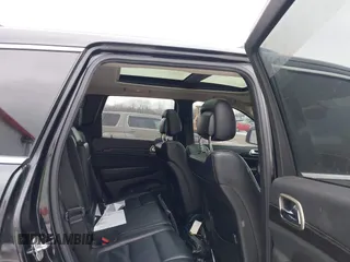 2011 Jeep Grand Cherokee 70th Anniversary with VIN 1J4RR4GG4BC519507, listed as a IAAI auction lot 41537091 with 175,967 mi miles. Bid and sale history available at carsss.com. Image 8.