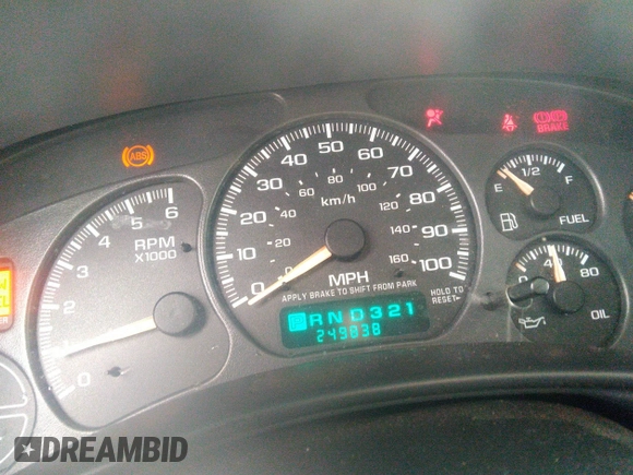 2002 Chevrolet Avalanche z VIN 3GNEK13T22G293921, wystawiony jako IAAI lot #41956616 z przebiegiem 249 838 mil mil oraz . Historia ofert i sprzedaży dostępna na DreamBid. Obrazek 15.