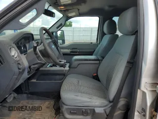 2014 Ford F-250 XL z VIN 1FT7W2BT0EEA72147, wystawiony jako Copart lot #56687075 z przebiegiem 150 008 mil mil oraz Szkoda całkowita • Salvage title. Historia ofert i sprzedaży dostępna na DreamBid. Obrazek 7.