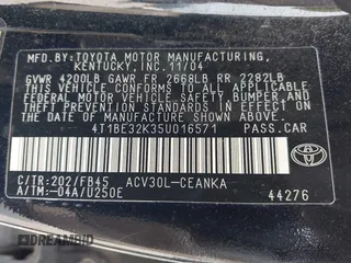 2005 Toyota Camry STD z VIN 4T1BE32K35U016571, wystawiony jako IAAI lot #42496809 z przebiegiem 179 290 mil mil oraz . Historia ofert i sprzedaży dostępna na DreamBid. Obrazek 9.