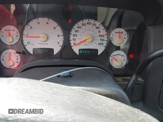 2003 Dodge 1500 SLT z VIN 1D7HU18N93J593469, wystawiony jako IAAI lot #42434581 z przebiegiem 186 804 mil mil oraz . Historia ofert i sprzedaży dostępna na DreamBid. Obrazek 7.