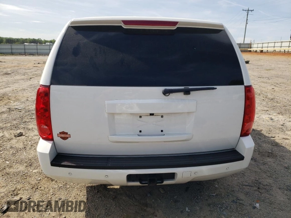 2011 GMC Yukon SLT z VIN 1GKS2CE0XBR335010, wystawiony jako Copart lot #52818405 z przebiegiem 217 402 mil mil oraz Szkoda całkowita • Salvage title. Historia ofert i sprzedaży dostępna na DreamBid. Obrazek 6.