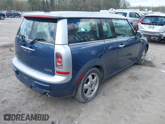 2011 MINI Clubman with VIN WMWZF3C57BTX81693, listed as a IAAI auction lot 42188813 with 86,533 mi miles and . Bid and sale history available at DreamBid. Image 4.