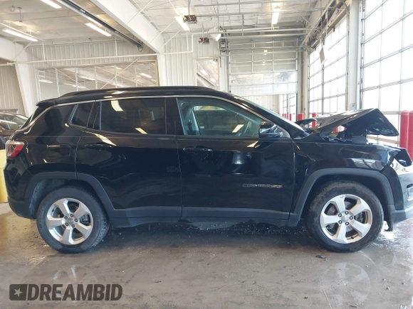 2018 Jeep Compass Latitude with VIN 3C4NJCBB6JT502308, listed as a IAAI auction lot 41561816 with 93,599 mi miles. Bid and sale history available at carsss.com. Image 14.