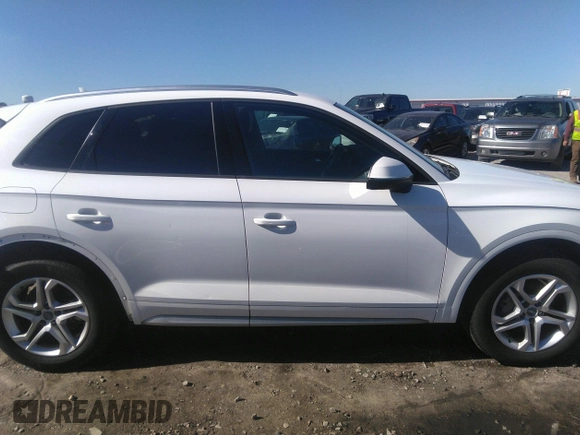 2018 Audi Q5 Premium with VIN WA1ANAFYXJ2097362, listed as a IAAI auction lot 41381832 with 130,049 mi miles. Bid and sale history available at carsss.com. Image 14.