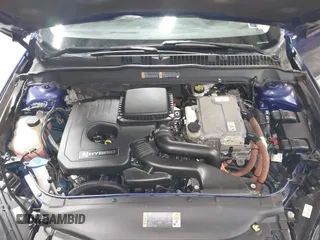2016 Ford Fusion SE Hybrid with VIN 3FA6P0LU0GR242288, listed as a IAAI auction lot 41867085 with 114,063 mi miles. Bid and sale history available at carsss.com. Image 10.