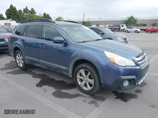 2013 Subaru Outback 2.5i Prem with VIN 4S4BRBBC3D3206446, listed as a IAAI auction lot 42062031 with 163,853 mi miles. Bid and sale history available at carsss.com. Image 1.