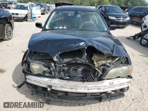 2004 BMW 3 Series 330xi with VIN WBAEW53444PN34595, listed as a Copart auction lot 70640873 with 0 mi miles and Salvage Title. Bid and sale history available at carsss.com. Image 5.