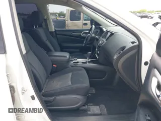 2018 Nissan Pathfinder SV z VIN 5N1DR2MM7JC621456, wystawiony jako IAAI lot #42053625 z przebiegiem 95 226 mil mil oraz . Historia ofert i sprzedaży dostępna na DreamBid. Obrazek 5.